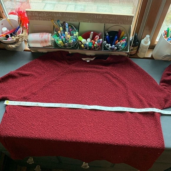 5/$20 BUNDLE 🎈 BB Dakota dressy oversized small maroon blouse box 19 - Picture 4 of 6